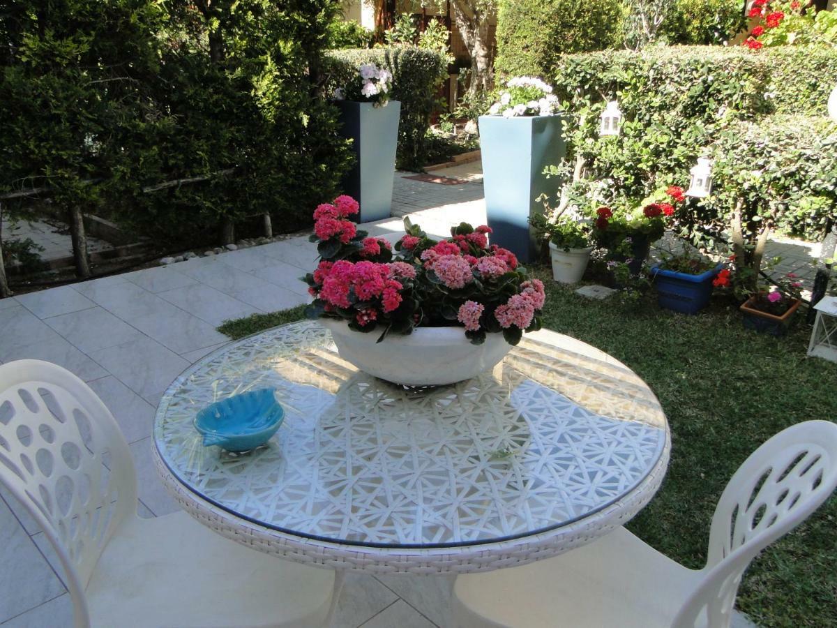 Bed and Breakfast Le Vele Кампофеличе-ди-Роччелла Экстерьер фото